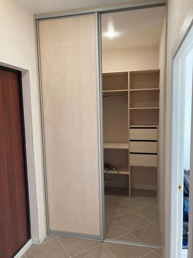 Гардеробные на заказ Селятино